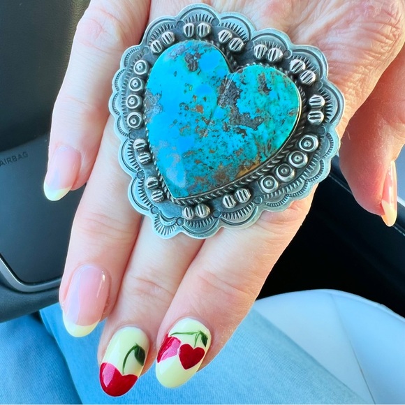 Meet your Posher, Keli - Picture 2 of 4